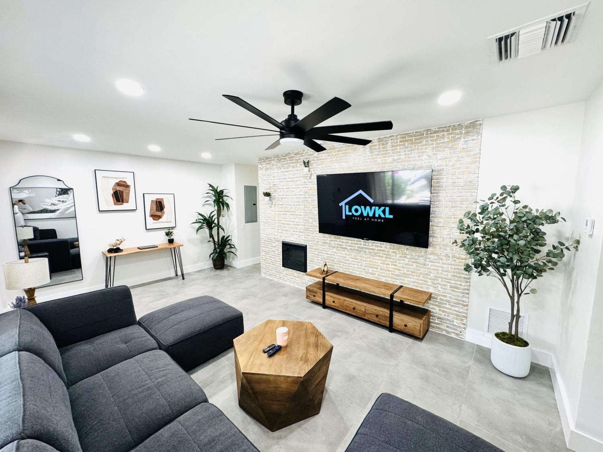Progresso Apartments & Homes By Lowkl 포트 로더데일 외부 사진